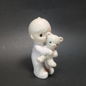 Vintage 1982 "Jesus Loves Me" Figurine Jonathan & David Precious Moments Enesco